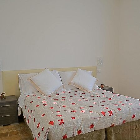 Caba Holiday Bardolino D'Annunzio Buitenkant foto